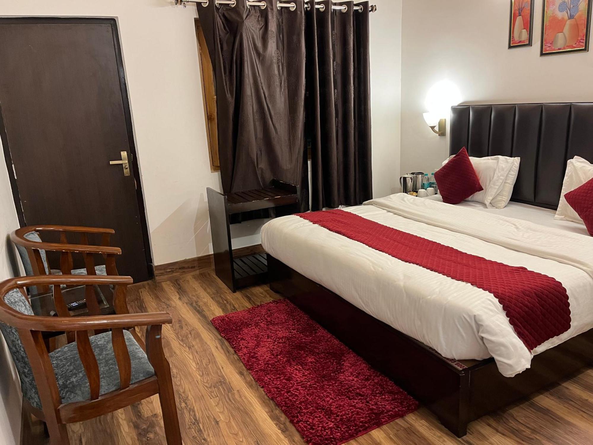 Cedar Woods Resort By Heyan Hotels Nainital Luaran gambar