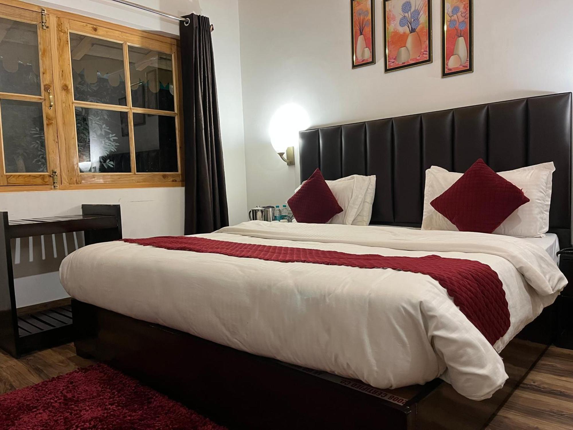 Cedar Woods Resort By Heyan Hotels Nainital Luaran gambar