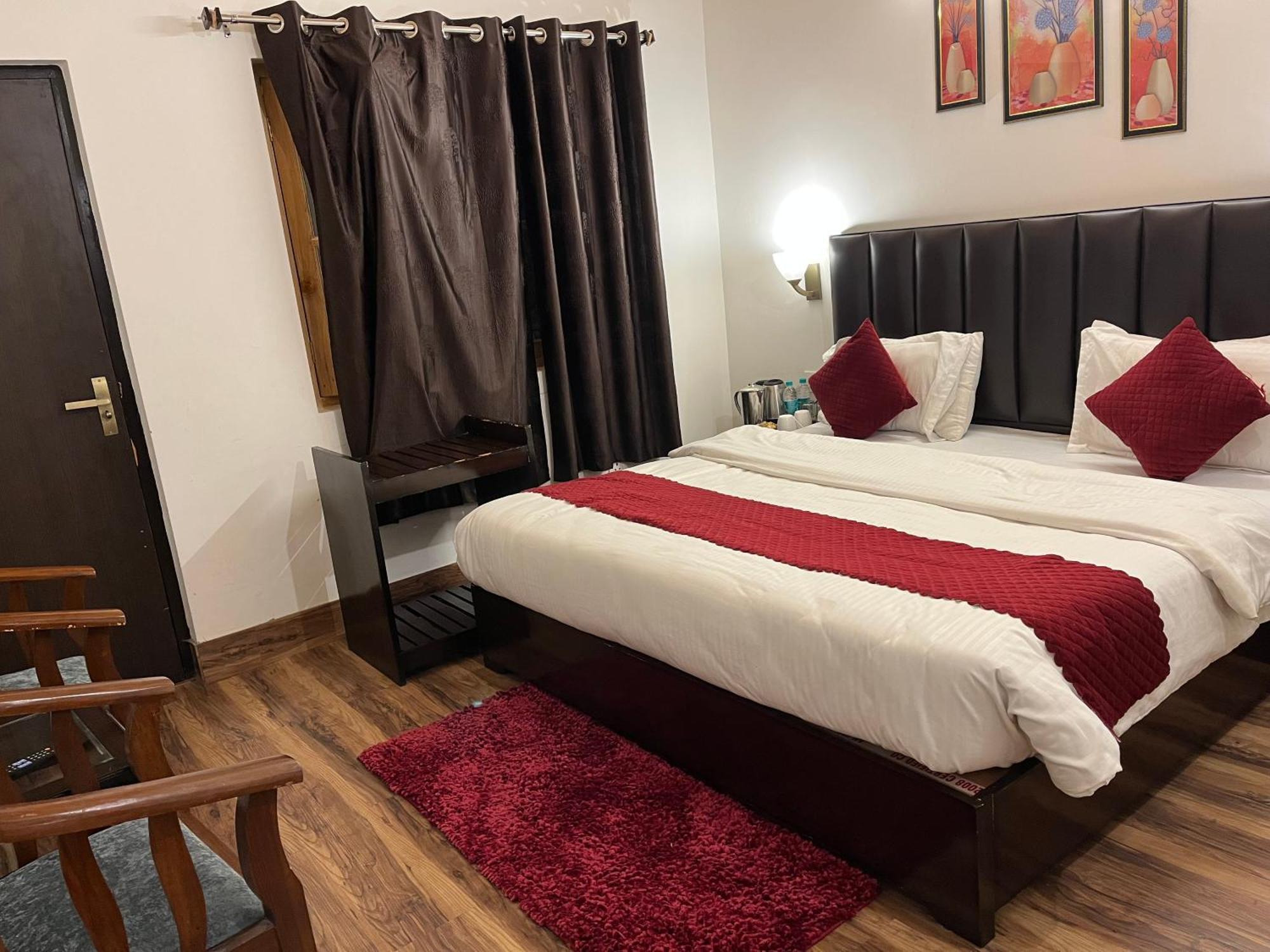 Cedar Woods Resort By Heyan Hotels Nainital Luaran gambar