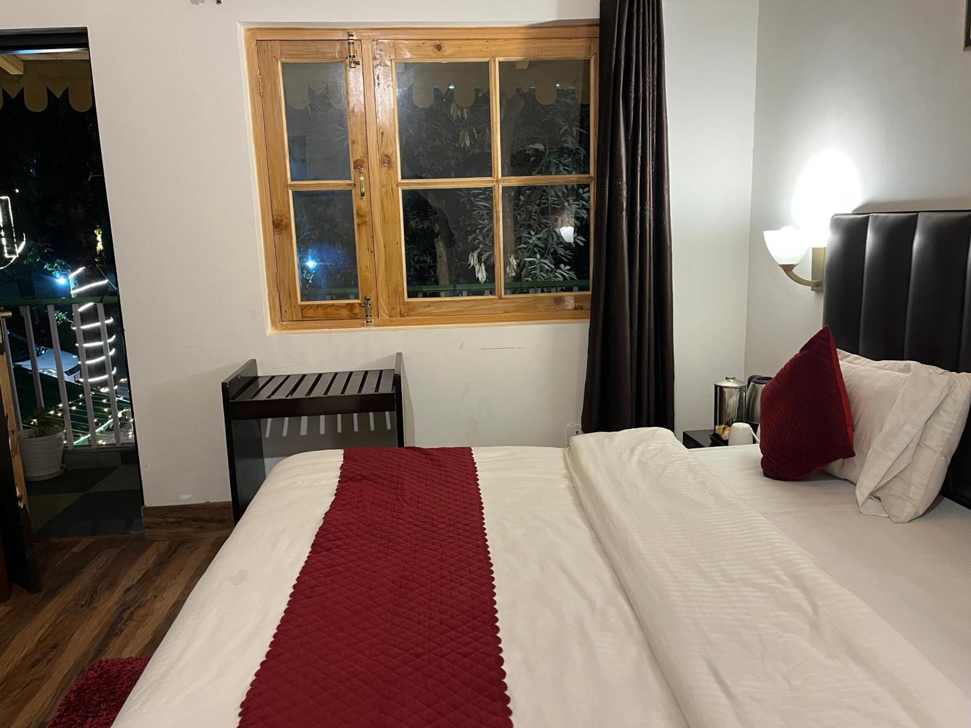 Cedar Woods Resort By Heyan Hotels Nainital Luaran gambar
